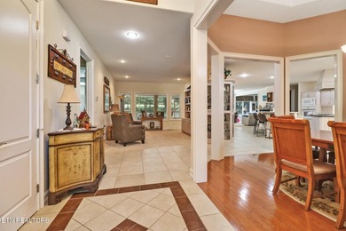 Experience luxury golf course living in this entertainer's dream - photo 7