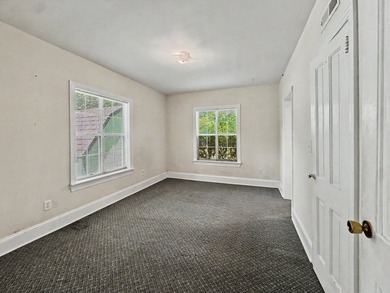 305 Geddes Avenue presents an excellent opportunity for - photo 19
