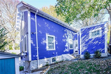 Experience the perfect blend of historic Newport charm and - photo 27