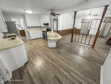 Located in a quiet country setting just minutes from town, 1560 - photo 2