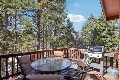 Moonridge mountain chalet with ski slope views! Nestled in the - photo 2