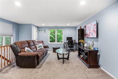 Welcome to this move-in ready Blair model second floor - photo 11