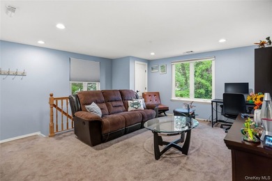 Welcome to this move-in ready Blair model second floor - photo 12