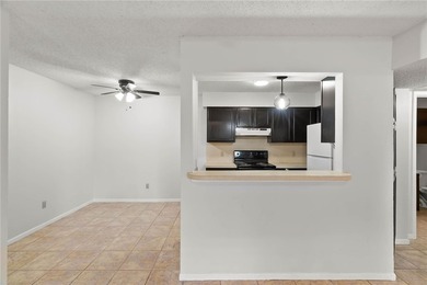 PRICE IMPROVED | THE MANSIONS TOWNHOMES | PRIVATE COURTYARD | 2 - photo 13