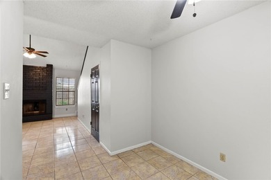 PRICE IMPROVED | THE MANSIONS TOWNHOMES | PRIVATE COURTYARD | 2 - photo 16