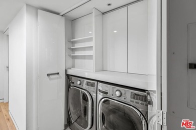 This extensively renovated corner unit is the best 1 bedroom - photo 22