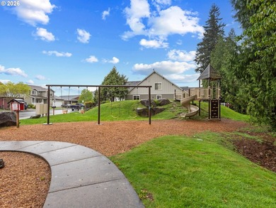 Well-maintained home sits on a premium greenbelt lot that is - photo 33