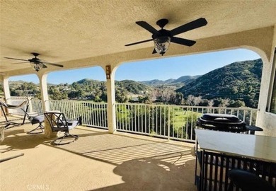 Beautifully upgraded home with view of the golf course, 18th - photo 7