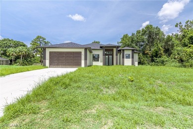 Lehigh Acres Area Home Sale Pending in Lehigh Acres Florida