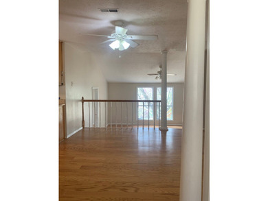 Spacious 3-bedroom, 2-bath home offering 2029 sq ft in a - photo 9