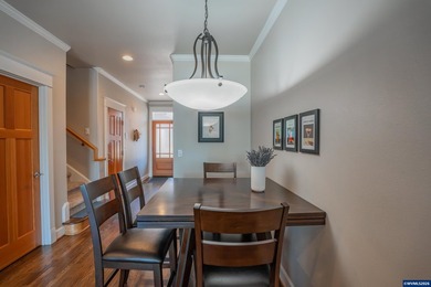 Rare opportunity to own a stunning furnished lakefront townhome - photo 10
