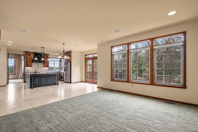 Exceptional, CUSTOM QUALITY two story, one owner home with a - photo 27