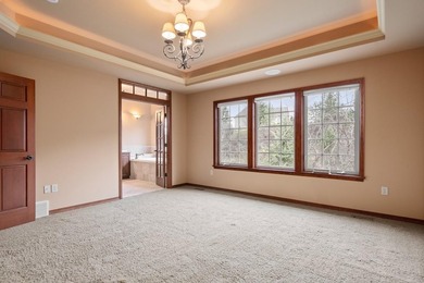 Exceptional, CUSTOM QUALITY two story, one owner home with a - photo 35