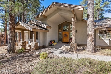 Celebrate summer in this move-in ready home walking distance to - photo 1