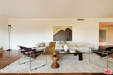 Rare opportunity to own an exceptionally spacious, beautifully - photo 12