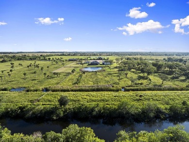 Experience the ultimate blend of luxury living and equestrian - photo 5