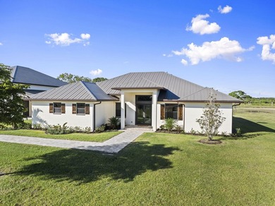 Experience the ultimate blend of luxury living and equestrian - photo 9