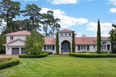 A gorgeous waterfront estate overlooking the 18th hole of the - photo 2