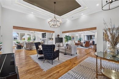 A gorgeous waterfront estate overlooking the 18th hole of the - photo 5
