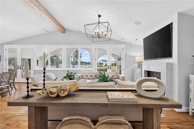 A gorgeous waterfront estate overlooking the 18th hole of the - photo 8