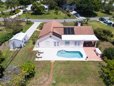 St. Lucie River Home For Sale in Port Saint Lucie Florida