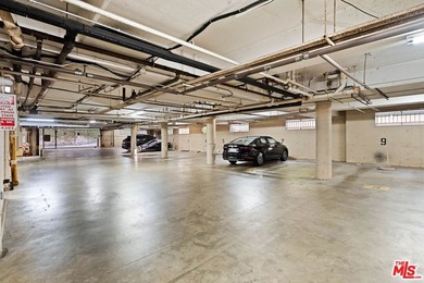 Rare opportunity to own an exceptionally spacious, beautifully - photo 47