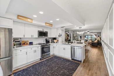 Lake Condo For Sale in Boca Raton, Florida