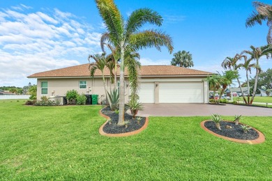 RARE FIND and MOTIVATED SELLER! NO HOA. Spectacular Model - photo 7