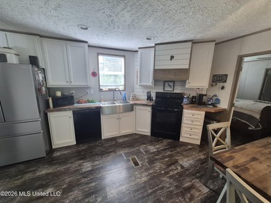 Escape to the country with this beautiful, turn-key property on - photo 16