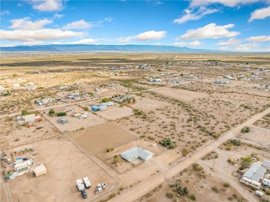 WELL MAINTAINED PROPERTY - 3 bed 2 bath site-built home on 1.17