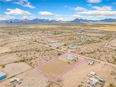 WELL MAINTAINED PROPERTY - 3 bed 2 bath site-built home on 1.17