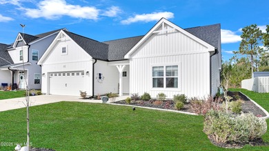(private lake, pond, coastal) Home Active Under Contract in Sneads Ferry North Carolina