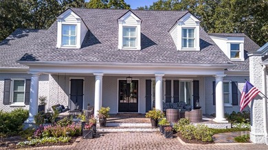 Presenting an extraordinary opportunity to live in one of the - photo 2
