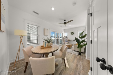 Near-New oceanview Luxury 3 bed, 3.5 bath townhome in the center