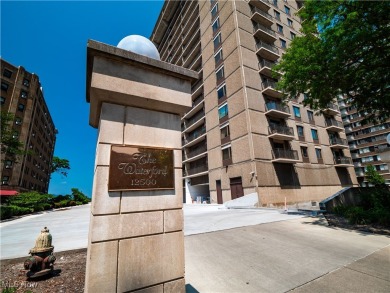 Lake Erie - Cuyahoga County Condo Sale Pending in Lakewood Ohio