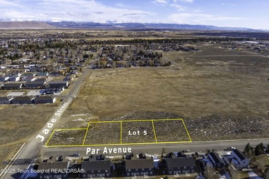 (private lake, pond, creek) Lot For Sale in Pinedale Wyoming