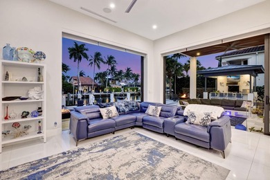 Experience refined waterfront living in this stunning Ocean - photo 14