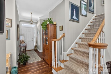 Live a carefree lifestyle with resort style amenities right here - photo 15