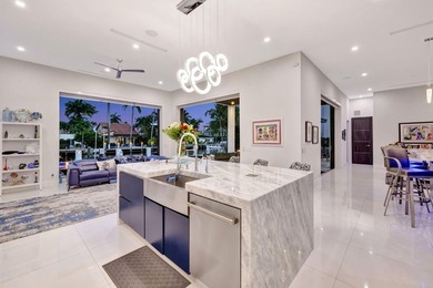 Experience refined waterfront living in this stunning Ocean - photo 15