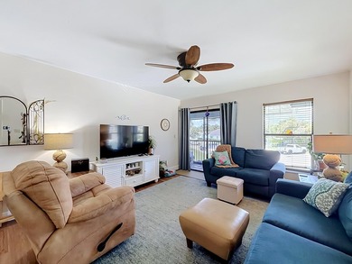 Perfect 2 bedroom 2 bath FURNISHED condo close to downtown - photo 5