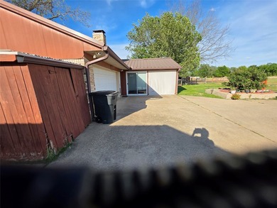 Welcome to a Rare Find, ready for you to move into and start - photo 7