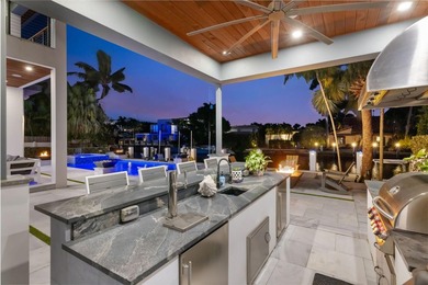 Experience refined waterfront living in this stunning Ocean - photo 19