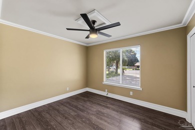 OPEN HOUSE THIS SUNDAY 12-2PM !! Tucked away on a quiet - photo 21