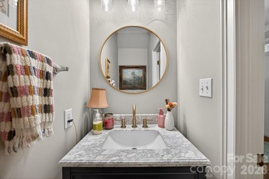 Live a carefree lifestyle with resort style amenities right here - photo 22
