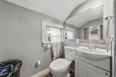 Escape to the peace and charm of country living with this - photo 25
