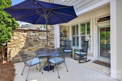 Live a carefree lifestyle with resort style amenities right here - photo 26