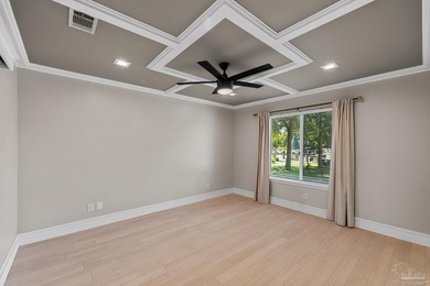 OPEN HOUSE THIS SUNDAY 12-2PM !! Tucked away on a quiet - photo 26