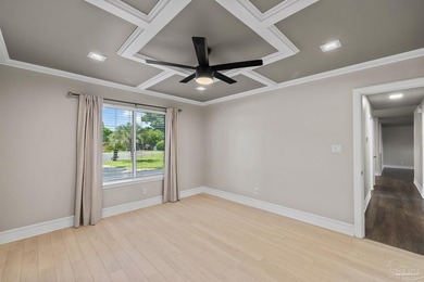 OPEN HOUSE THIS SUNDAY 12-2PM !! Tucked away on a quiet - photo 27