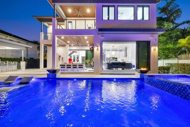 Experience refined waterfront living in this stunning Ocean - photo 36