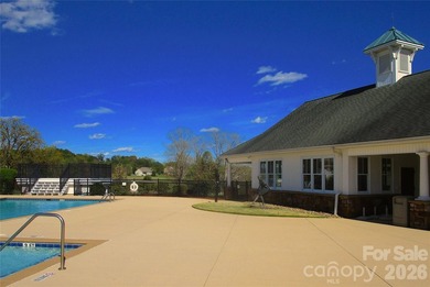 Live a carefree lifestyle with resort style amenities right here - photo 39